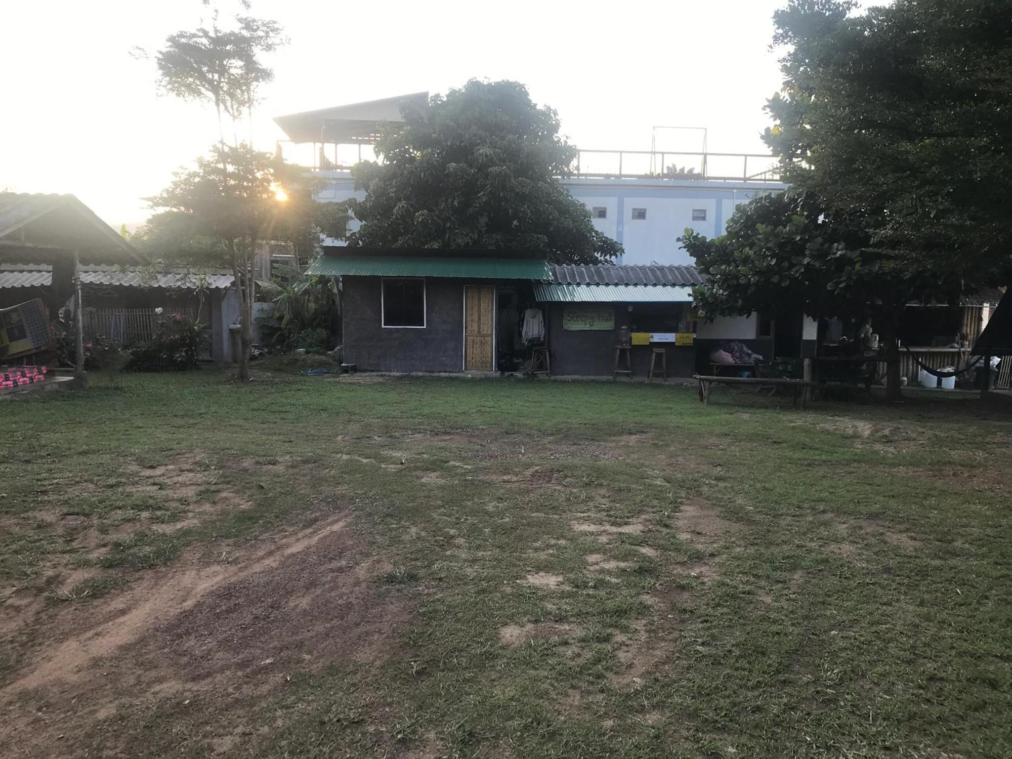 Pai Sleepy Hut Guest House Exterior photo